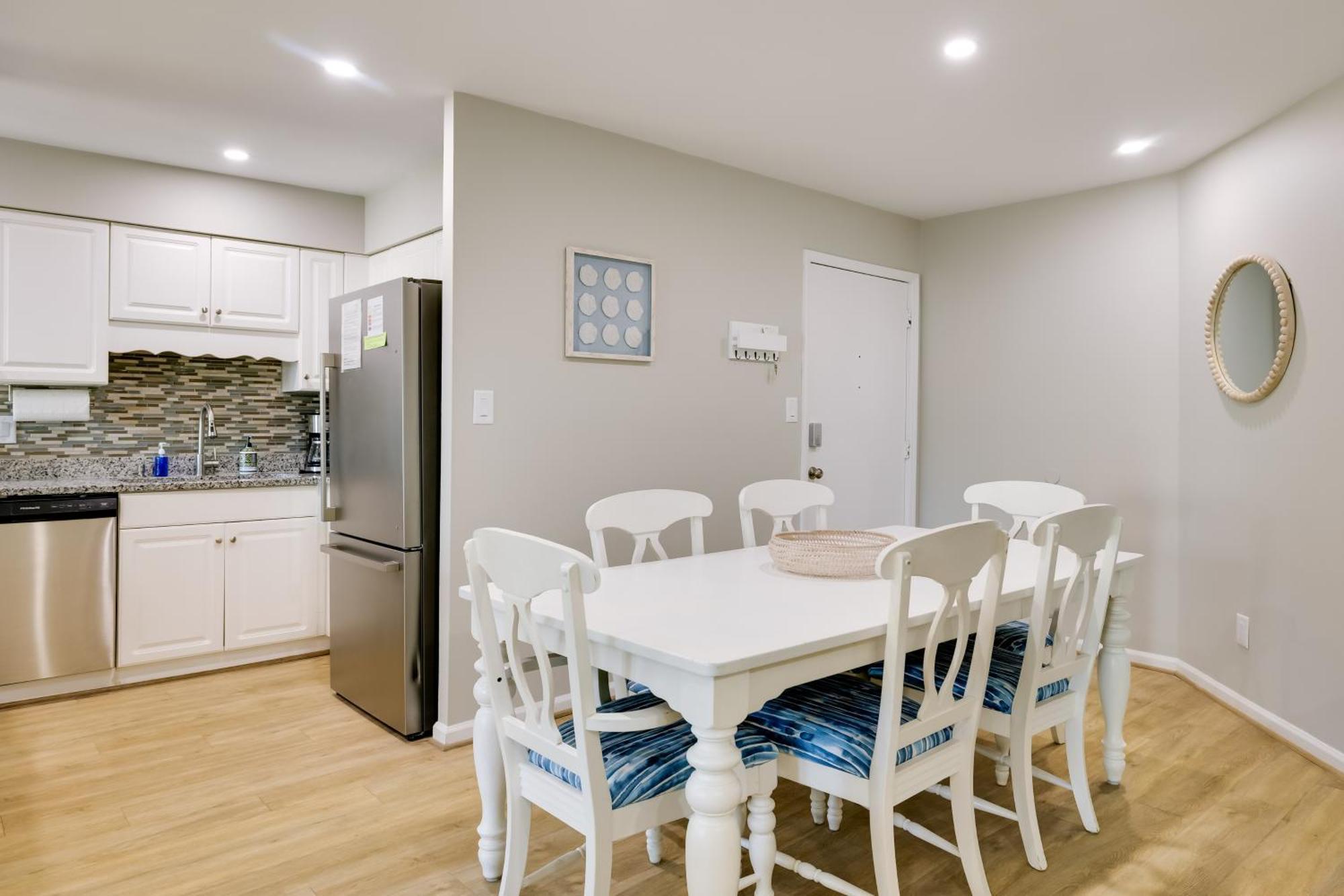 Emerald Isle Condo With Indoor Pool And Beach Access! Kültér fotó