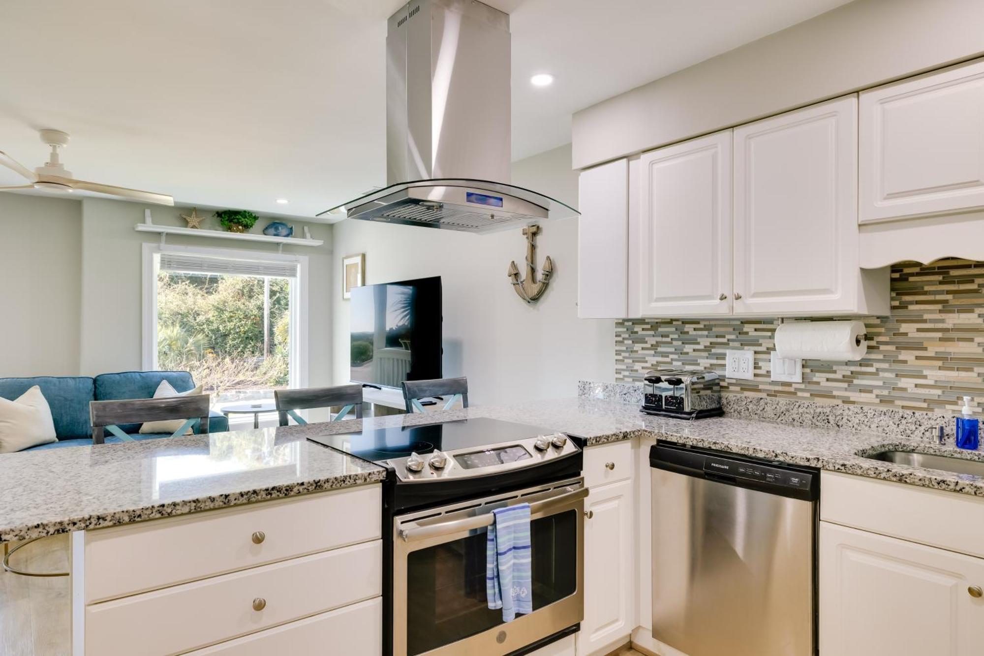Emerald Isle Condo With Indoor Pool And Beach Access! Kültér fotó